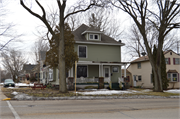 68 E WALWORTH AVE, a American Foursquare house, built in Delavan, Wisconsin in 1903.