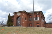 SE CNR OF JANESVILLE RD AND DURHAM DR, a One Story Cube school-one to six room, built in Muskego, Wisconsin in 1925.