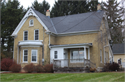 3308 W HIGHLAND RD, a Gabled Ell house, built in Mequon, Wisconsin in 1890.