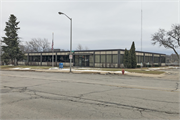 9333 W LINCOLN AVE, a Contemporary small office building, built in West Allis, Wisconsin in 1958.