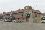 7519-7529 W BECHER ST, a Spanish/Mediterranean Styles large retail building, built in West Allis, Wisconsin in 1929.