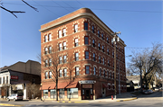 416 E WILSON ST, a Neoclassical/Beaux Arts lodging-hotel, built in Madison, Wisconsin in 1908.