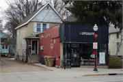 836 E. Johnson Street, a Commercial Vernacular retail building, built in Madison, Wisconsin in 1960.