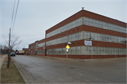 427 E STEWART ST (SE CORNER OF S ALLIS ST), a Contemporary industrial bldg/manufacturing facility, built in Milwaukee, Wisconsin in 1956.