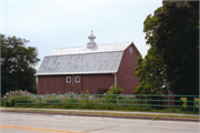 6104 STATE HIGHWAY 35 6104 STATE HIGHWAY 35, a Astylistic Utilitarian Building barn, built in La Crosse, Wisconsin in .