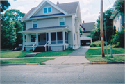 104 LATHROP ST, a Side Gabled house, built in Madison, Wisconsin in 1911.