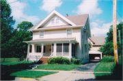 104 LATHROP ST, a Side Gabled house, built in Madison, Wisconsin in 1911.