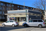 6430 W NATIONAL AVE, a Commercial Vernacular small retail building, built in West Allis, Wisconsin in 1923.