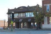 6125-6129 W GREENFIELD AVE, a Twentieth Century Commercial large retail building, built in West Allis, Wisconsin in 1918.