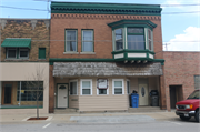 111 S 2ND ST 111 S 2ND ST, a Queen Anne small retail building, built in Watertown, Wisconsin in 1905.