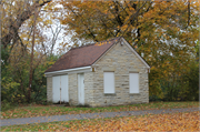 3200 BLOCK OF MENOMONEE RIVER PARKWAY, a Colonial Revival/Georgian Revival park shelter/building, built in Wauwatosa, Wisconsin in 1935.