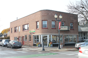 2275 N LEFEBER AVE & 7237 W NORTH AVE, a Art/Streamline Moderne large retail building, built in Wauwatosa, Wisconsin in 1946.