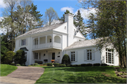 1215 HIGHLAND PARK BLVD, a Colonial Revival/Georgian Revival house, built in Wausau, Wisconsin in 1942.