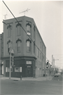 200 W MAIN ST, a Italianate small retail building, built in Watertown, Wisconsin in 1870.