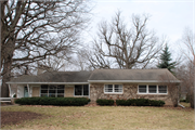 805 E ST FRANCIS RD, a Ranch house, built in De Pere, Wisconsin in 1955.