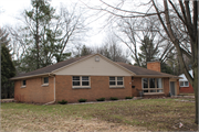 842 E ST FRANCIS RD, a Ranch house, built in De Pere, Wisconsin in 1954.