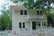 1819 ADAMS ST, a Craftsman house, built in Madison, Wisconsin in 1916.