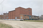 233 W DIVISION ST, a Astylistic Utilitarian Building dairy processing facility, built in Fond du Lac, Wisconsin in 1915.