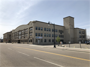 320 W GRAND AVE 320 W GRAND AVE, a Chicago Commercial Style large retail building, built in Wisconsin Rapids, Wisconsin in 1912.