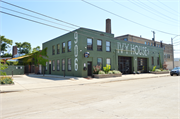 906 S BARCLAY ST, a Astylistic Utilitarian Building industrial bldg/manufacturing facility, built in Milwaukee, Wisconsin in 1911.