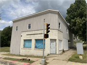 624 CENTER AVE, a Commercial Vernacular retail building, built in Janesville, Wisconsin in 1880.