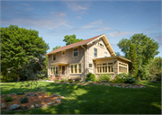1106 E FOREST AVE, a Craftsman house, built in Neenah, Wisconsin in 1922.