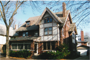 2946 N SUMMIT AVE, a English Revival Styles house, built in Milwaukee, Wisconsin in 1909.