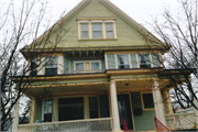 309 N DREW ST, a Queen Anne house, built in Appleton, Wisconsin in 1903.