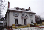 101 SUMMIT AVE, a Colonial Revival/Georgian Revival house, built in Eau Claire, Wisconsin in 1907.