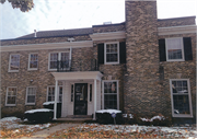 2010-2020 N LAKE DR (2104 E LAFAYETTE PL), a Colonial Revival/Georgian Revival duplex/two-flat, built in Milwaukee, Wisconsin in 1937.