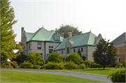 3432 N LAKE DR, a English Revival Styles house, built in Milwaukee, Wisconsin in 1890.