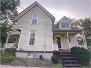 124 HIGHLAND ST, a Gabled Ell house, built in Evansville, Wisconsin in 1897.