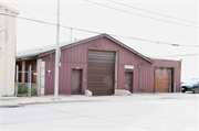 1919-1925 W ST PAUL AVE, a Astylistic Utilitarian Building industrial building, built in Milwaukee, Wisconsin in 1913.