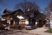 822 PROSPECT PL 822 PROSPECT PL, a Prairie School house, built in Madison, Wisconsin in 1909.