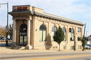 6125 W NATIONAL AVE, a Neoclassical/Beaux Arts bank/financial institution, built in West Allis, Wisconsin in 1912.