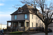 1403 Superior Ave, a Colonial Revival/Georgian Revival house, built in Sheboygan, Wisconsin in 1907.
