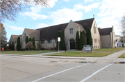 917 Mead Ave, a Late Gothic Revival church, built in Sheboygan, Wisconsin in 1953.