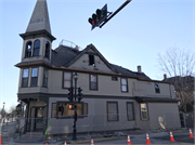 105 S MAIN ST, a Queen Anne lodging-hotel, built in Thiensville, Wisconsin in 1895.