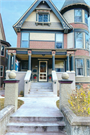 2832 N SUMMIT AVE, a Queen Anne house, built in Milwaukee, Wisconsin in 1895.