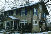 2119 JEFFERSON ST, a Craftsman house, built in Madison, Wisconsin in 1915.