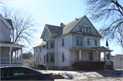 1214 FERRY ST, a Queen Anne house, built in La Crosse, Wisconsin in .