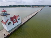 Kewaunee Pierhead Lighthouse, a Building.