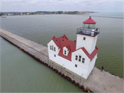 Kewaunee Pierhead Lighthouse, a Building.