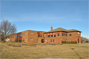 S75 W17476 JANESVILLE RD, a Colonial Revival/Georgian Revival school-one to six room, built in Muskego, Wisconsin in 1926.