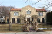 3901 N Lake Dr 3901 N Lake Dr, a Spanish/Mediterranean Styles house, built in Shorewood, Wisconsin in 1928.