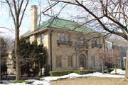 4473 N Lake Dr, a Spanish/Mediterranean Styles house, built in Shorewood, Wisconsin in 1924.