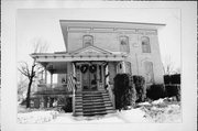 635 N 8TH ST, a Italianate house, built in Manitowoc, Wisconsin in 1881.