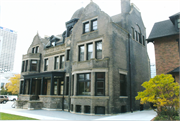 817-819 N MARSHALL ST, a German Renaissance Revival house, built in Milwaukee, Wisconsin in 1898.