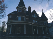 1434 CASS ST, a Queen Anne house, built in La Crosse, Wisconsin in 1897.