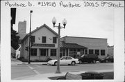 1001 S 8TH ST 1001 S 8TH ST, a large retail building, built in Manitowoc, Wisconsin in 2001.